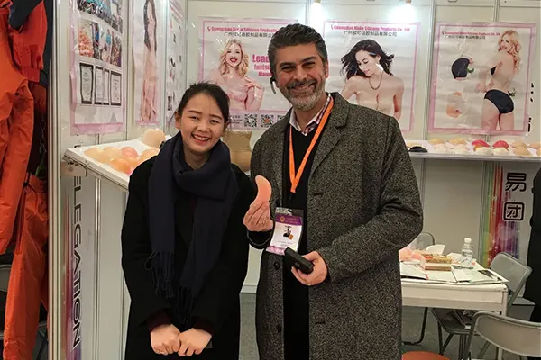Xinke as adhesive bra manufacturer attended 2017 East China Fair