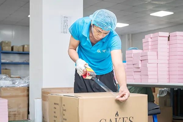 Packaging-and-Sealing